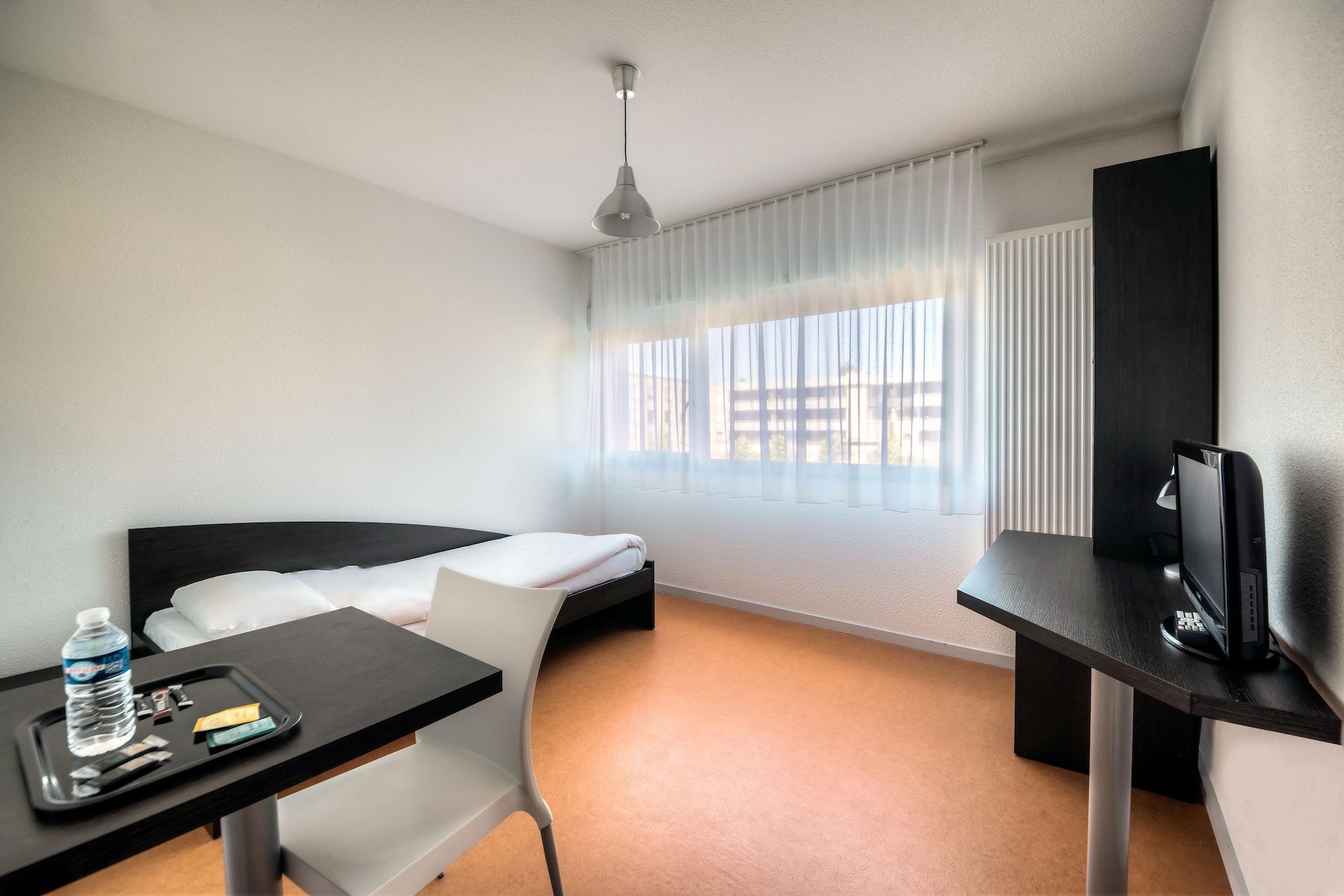 Comfort Aparthotel Besancon Hauts Du Chazal Eksteriør bilde