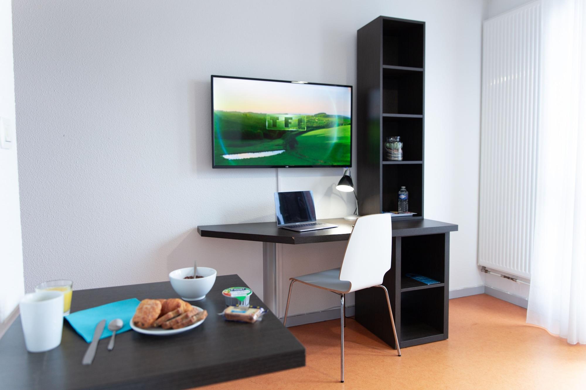 Comfort Aparthotel Besancon Hauts Du Chazal Eksteriør bilde