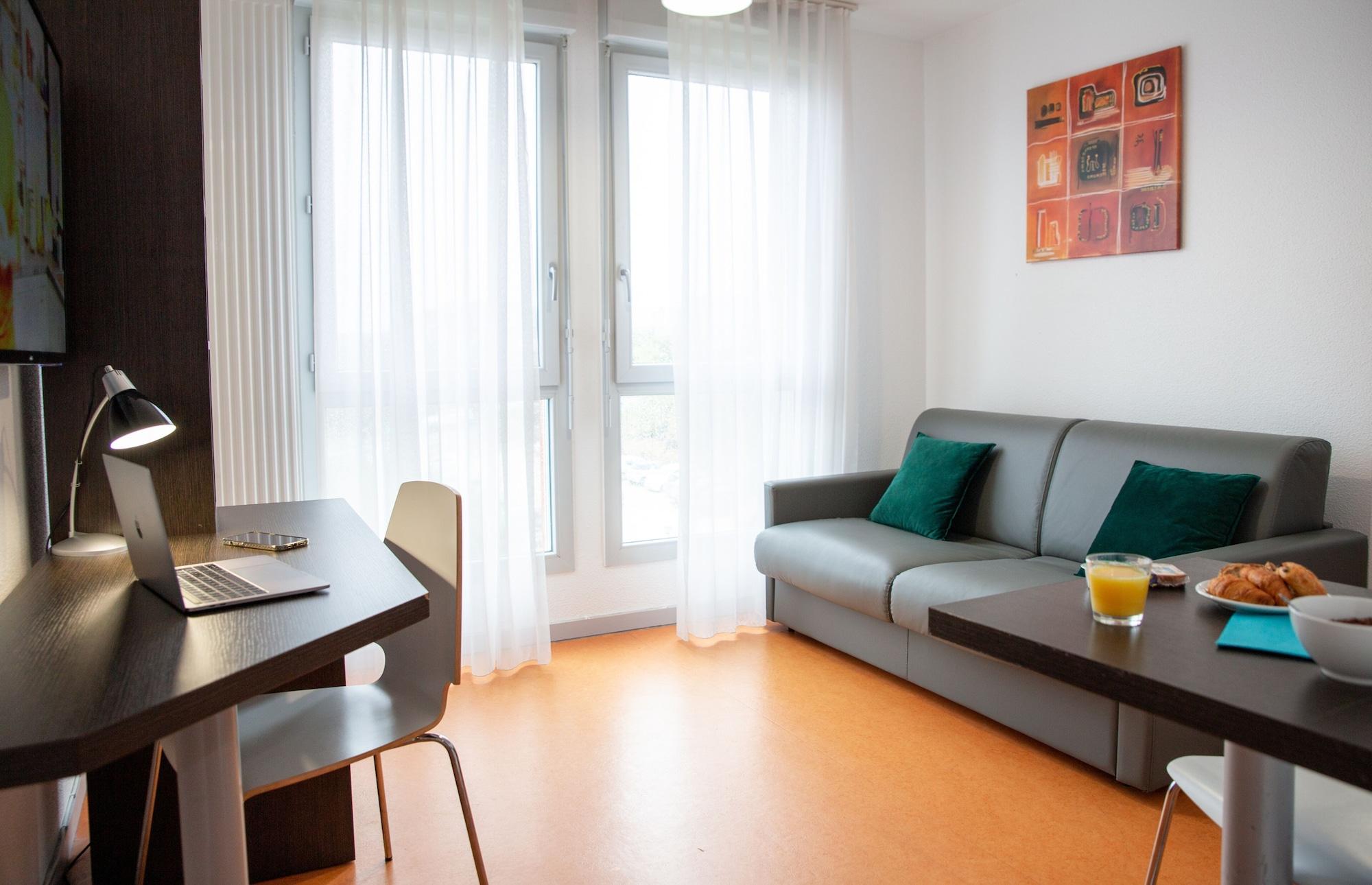 Comfort Aparthotel Besancon Hauts Du Chazal Eksteriør bilde