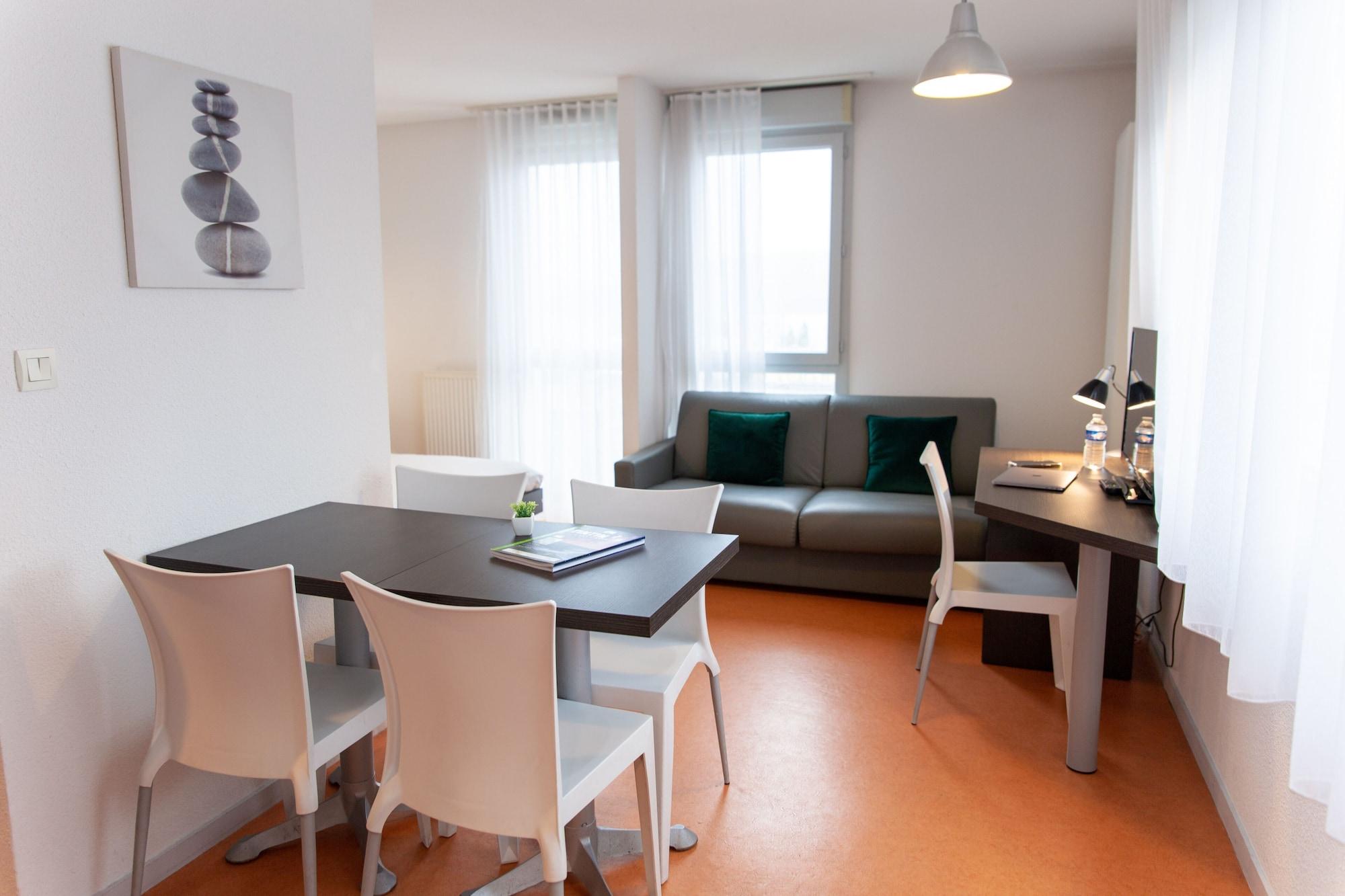 Comfort Aparthotel Besancon Hauts Du Chazal Eksteriør bilde