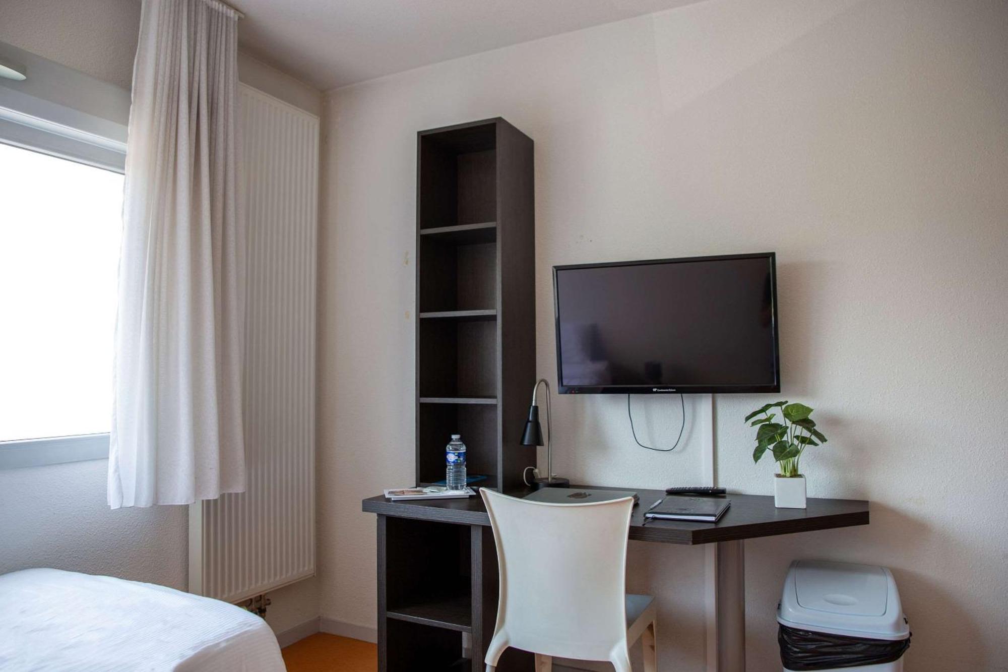 Comfort Aparthotel Besancon Hauts Du Chazal Eksteriør bilde
